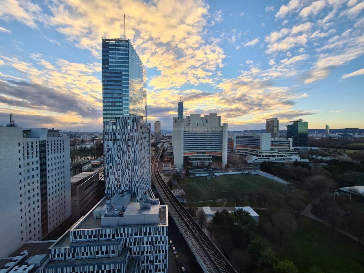 Flat Uno City Wien Exteriör bild