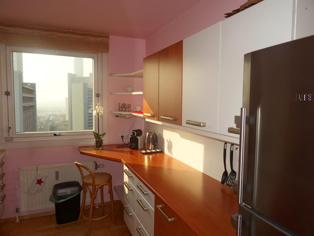 Flat Uno City Wien Exteriör bild