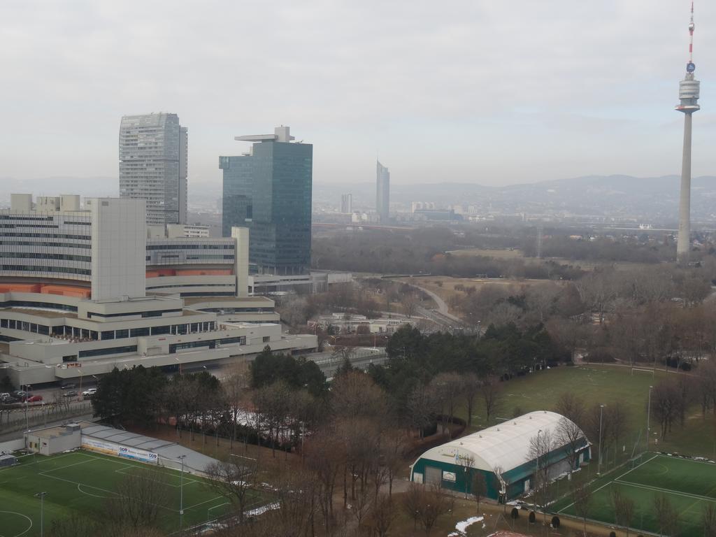 Flat Uno City Wien Exteriör bild