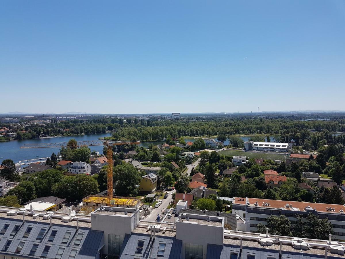 Flat Uno City Wien Exteriör bild